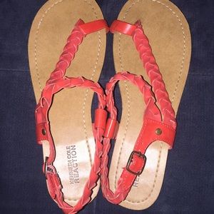 ❤️ Kenneth Cole ReactionFlip Flops ❤️